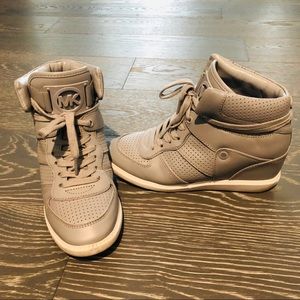 Michael Kors - sneaker wedges